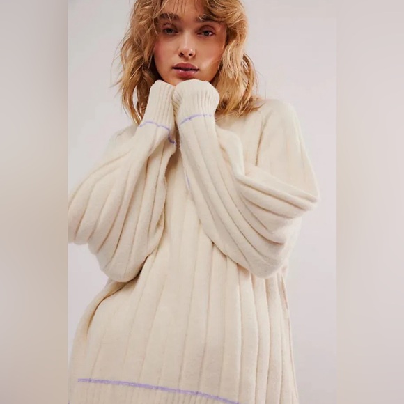 26. NWT Free People Venus Tunic - Picture 5 of 5